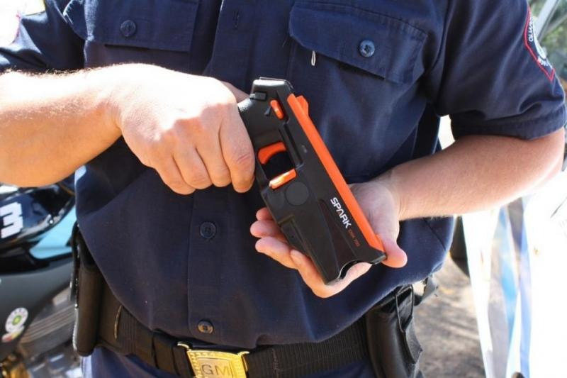 Guarda Civil de Araraquara recebe 24 novas armas de choque elétrico