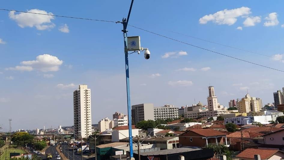 Prefeitura reforça segurança com 140 câmeras de inteligência artificial em Araraquara