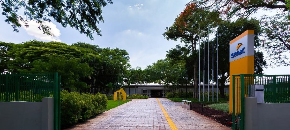 Senac oferece 40 bolsas de estudos para ensino médio técnico em Araraquara
