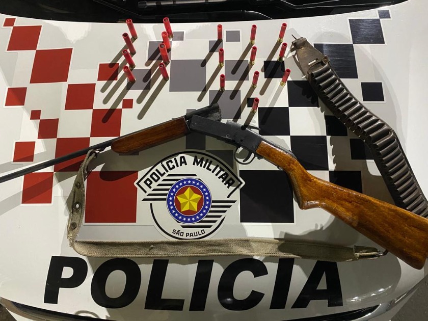 Idoso é preso com arma e munições no Centro de Gavião Peixoto
