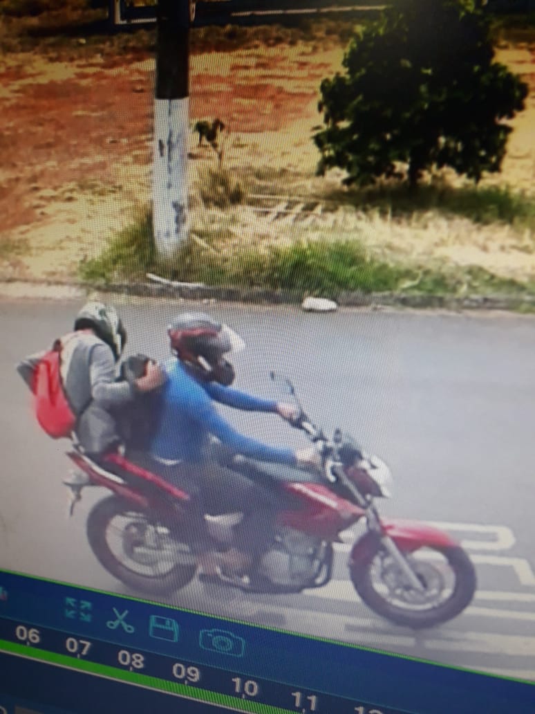 Criminosos roubam R$ 40 mil e vítima é baleada em assalto