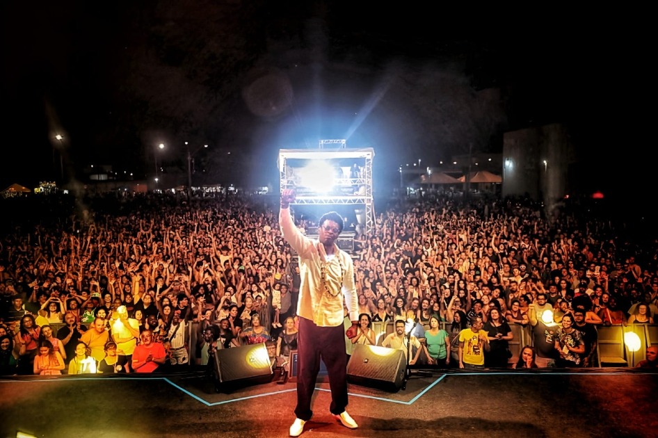 Shows do Novembro Negro levam 50 mil pessoas ao CEAR, divulga Prefeitura