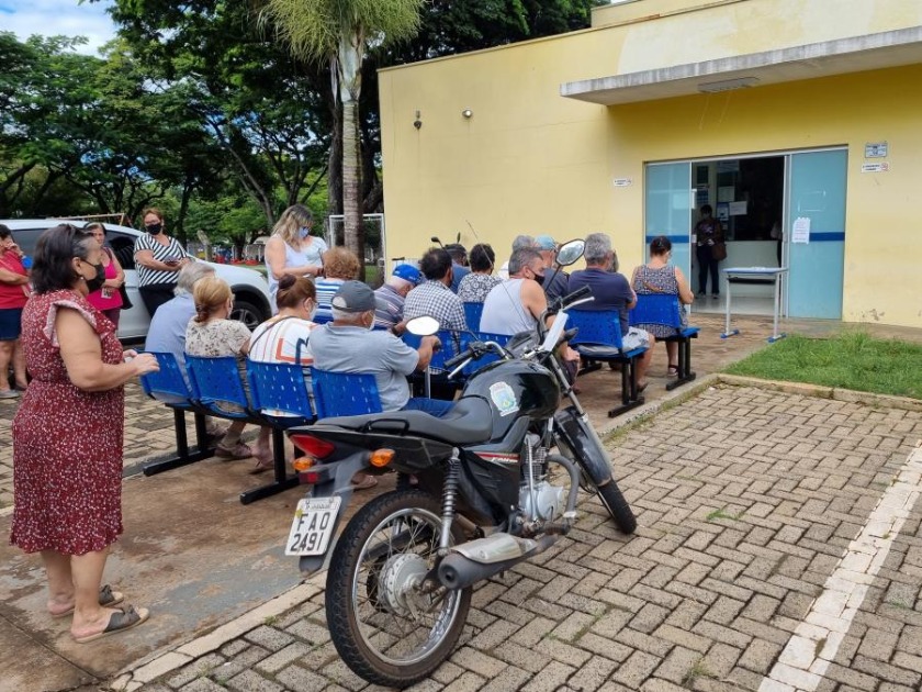 Confira quem pode e onde tomar 2ª dose da vacina bivalente em Araraquara