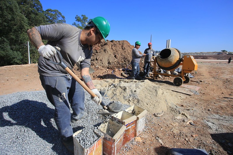 PAT de Araraquara abre 22 vagas para ajudante de obras e serviço braçal