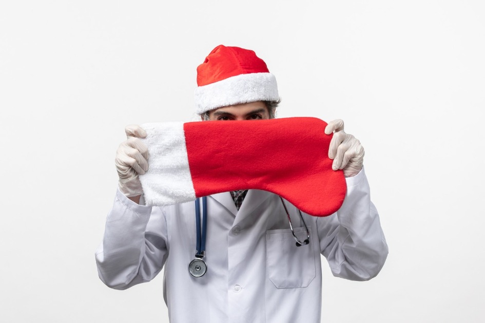 Papai Noel visita Hospital São Francisco em Araraquara; ‘levar esperança’