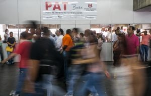 Semana termina com mais de 40 vagas de emprego no PAT de Araraquara
