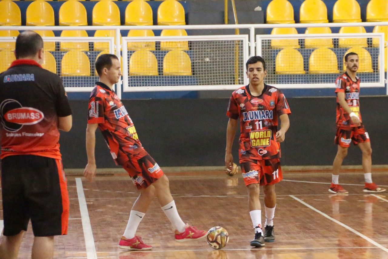 Uniara/Fundesport enfrenta o Dracena, neste domingo (27)