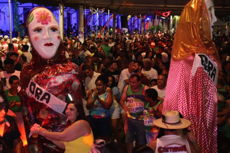 Primeira noite do Carnaval de Trabiju é marcada por muita festa, segurança e tradição