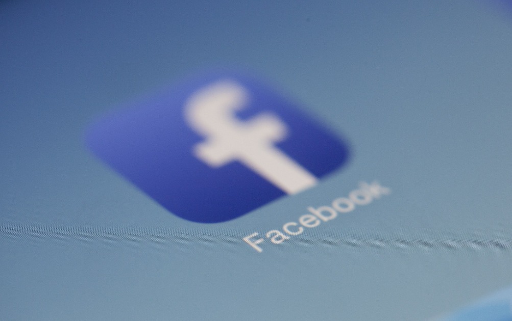 Moradora de Araraquara tenta comprar geladeira pelo Facebook e cai em golpe