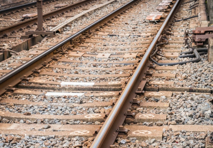 Diesel é furtado de composição de trem parada em linha férrea de Araraquara