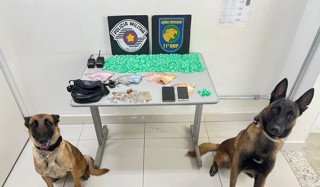 Adolescente é detido com cocaína e dinheiro no Parque Laura Molina