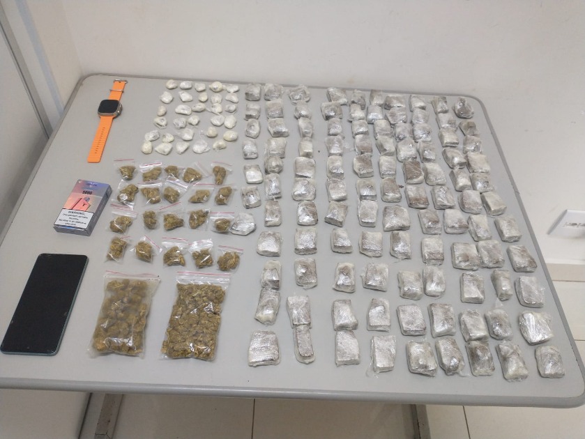 Entregador é preso com mais de 150 porções de maconha no Centro de Araraquara