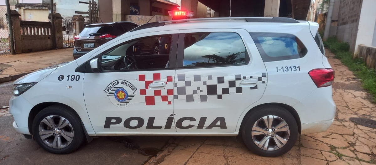 Clínica de fisioterapia é invadida e notebooks são furtados no Centro de Araraquara