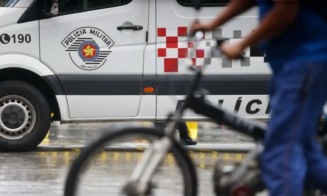 Flagra: Criminoso invade escritório em Araraquara e furta 45 metros de fios; foi preso