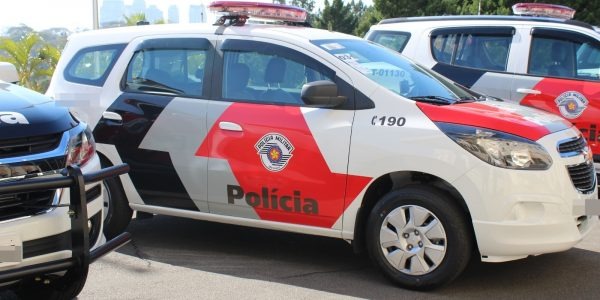 Criminoso invade posto de combustíveis e rende frentista em Araraquara