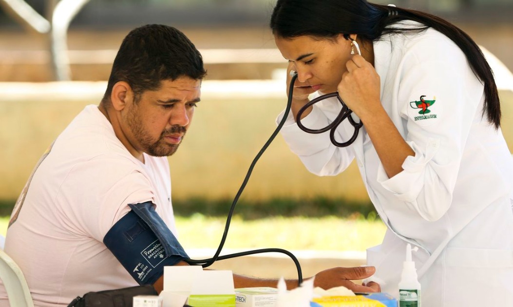 OMS alerta que 4 em cada 5 pessoas com hipertensão não recebem o tratamento adequado