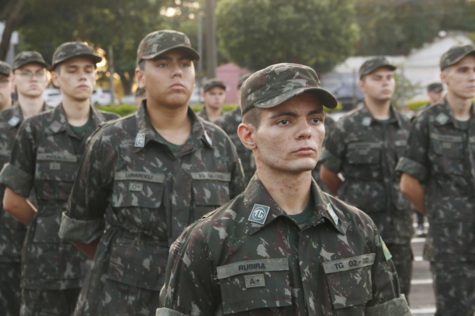 Câmara de Araraquara aprova bolsa-auxílio a atiradores do Tiro de Guerra em vulnerabilidade social
