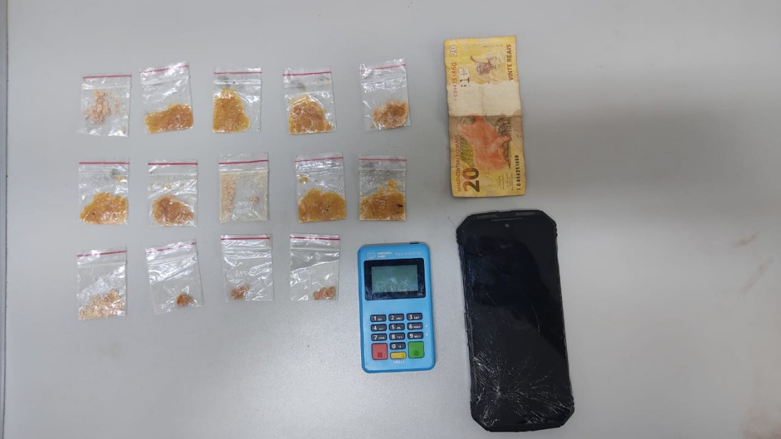 Rocam persegue entregador por 2,4 km e apreende drogas e dinheiro no Jardim Morumbi