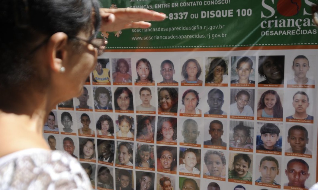 Desaparecimento de criança pode ser comunicado antes de 24h; veja como