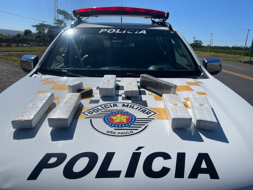 Irmãos são presos com 7 tijolos de maconha na rodovia Nemésio Cadetti em Taquaritinga