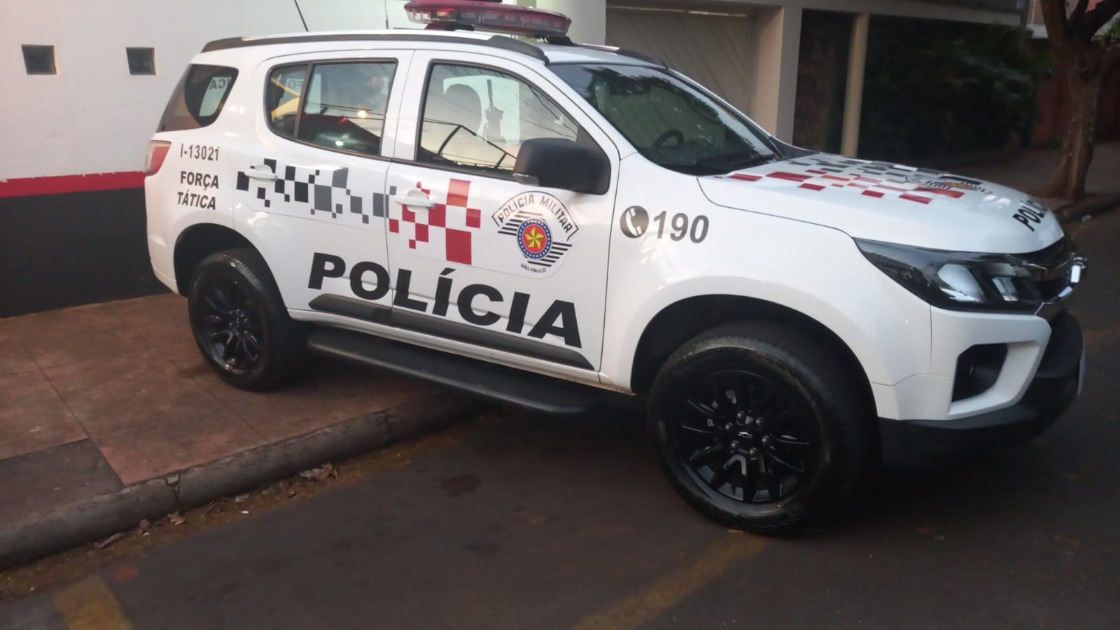 Carpinteiro procurado por roubo é preso no Jardim Altos do Pinheiro