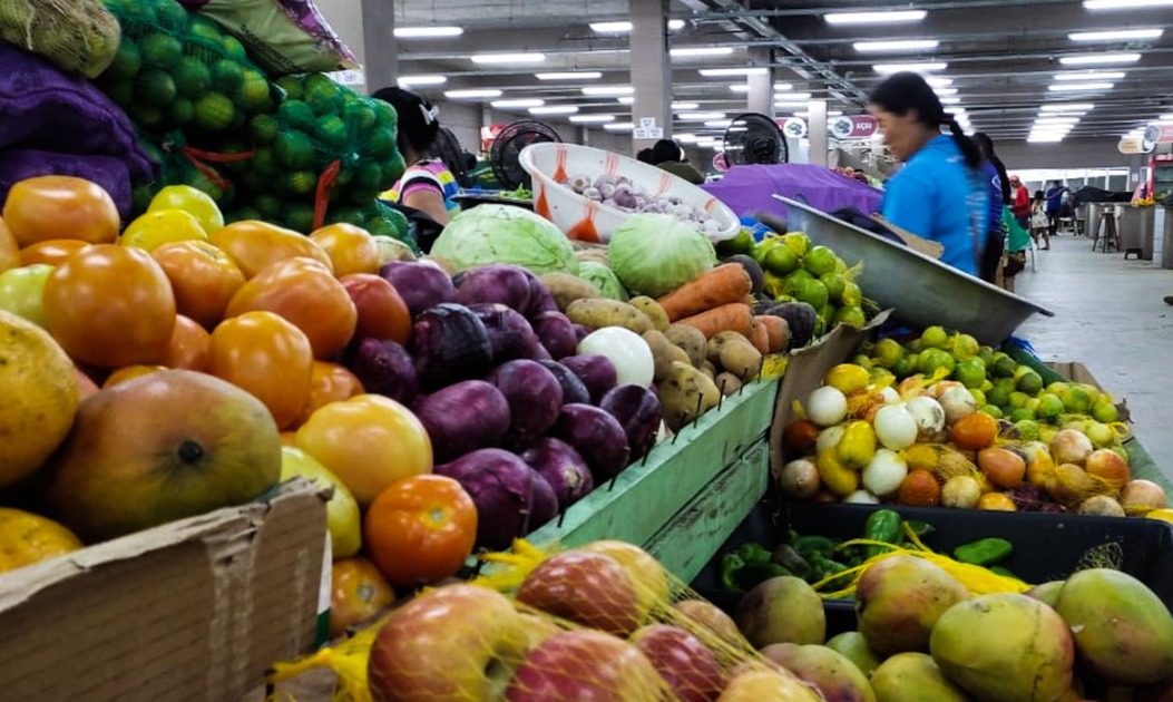 PAT Araraquara divulga vagas para promotor de hortifruti, entregador e serviços gerais
