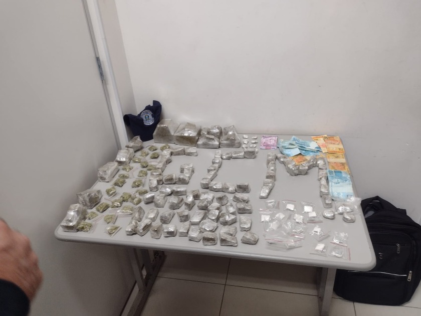 Jovem é preso com 4 kg de maconha em blitz da GCM no Parque São Paulo