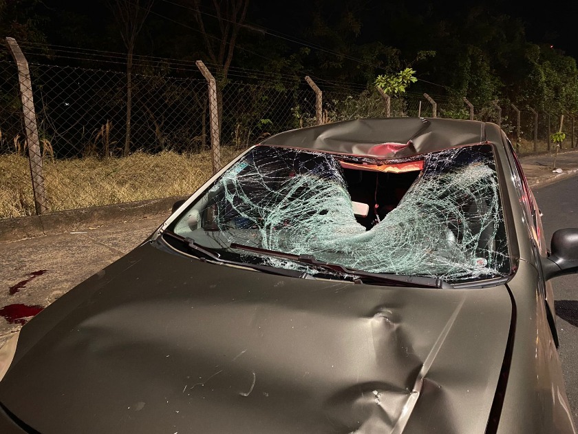 Ciclista fica gravemente ferido após ser atropelado por carro na Via Expressa