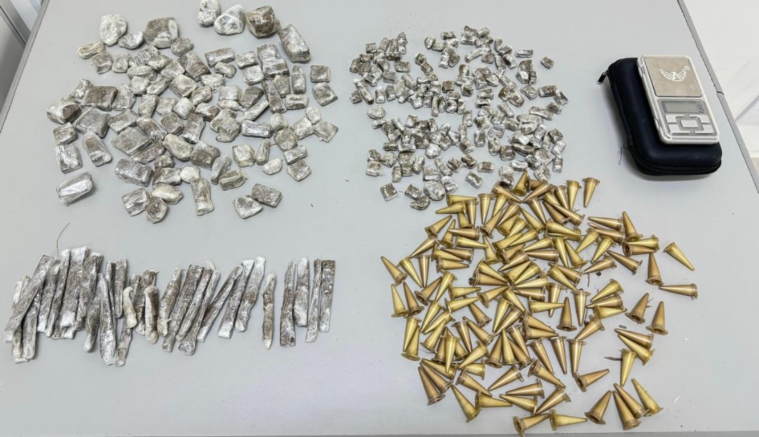 BAEP apreende 361 porções de maconha e cocaína em Araraquara