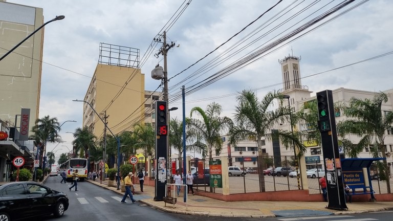 Atendente de loja e de padaria, além de garçom estão na lista do PAT de Araraquara