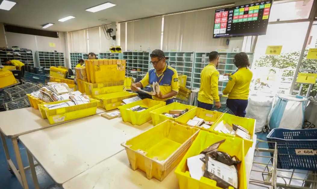 Correios anunciam cargos de nível médio e superior em concurso público