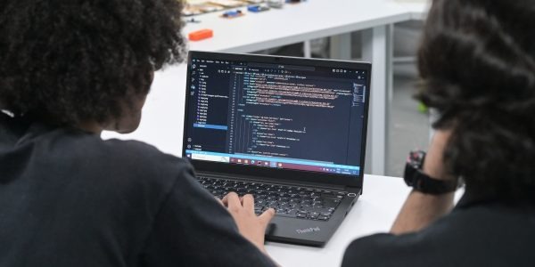 TI: inscrições abertas para curso gratuito de tecnologia em nuvem com certificação
