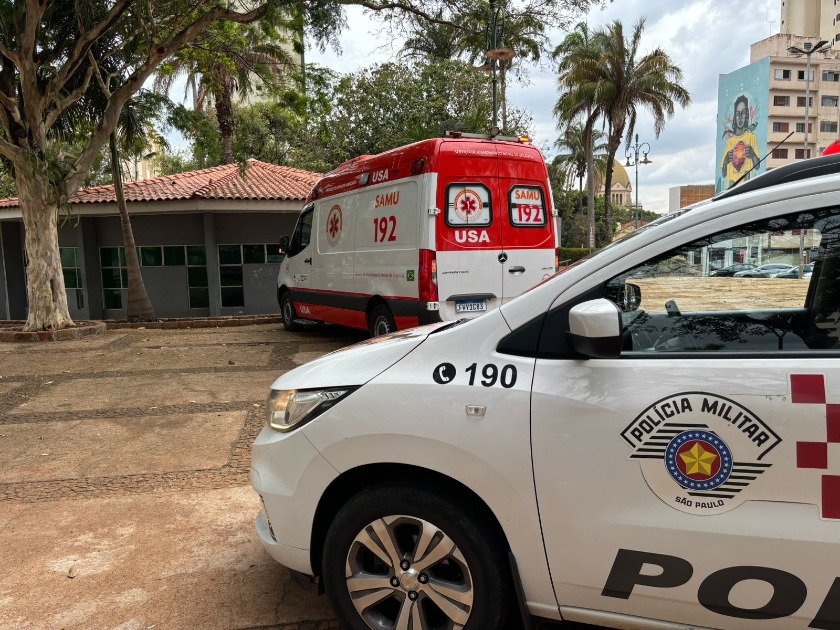 Moradora em situação de rua é encontrada morta na Praça Pedro de Toledo