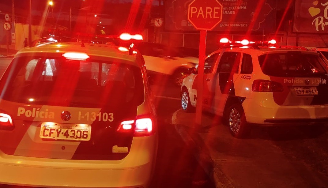 Furto de fios causa apagão em avenida de Araraquara; dois são presos