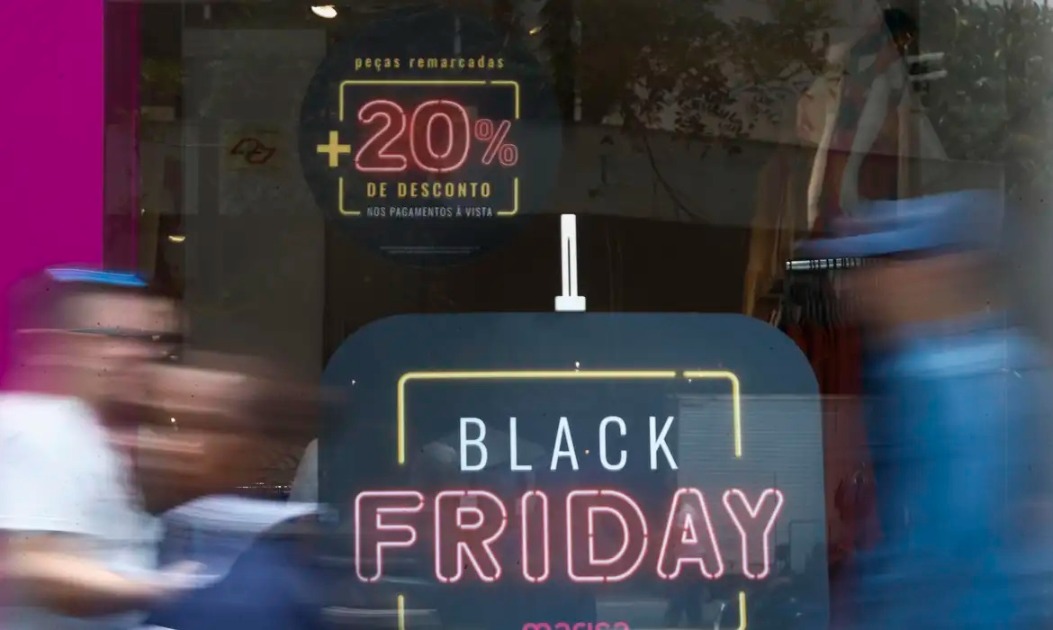 Vai comprar? Comércio de Araraquara tem horário especial na Black Friday