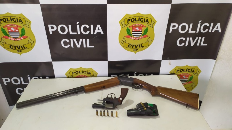 DIG apreende armas em residência no Jardim Universal; dono não foi localizado