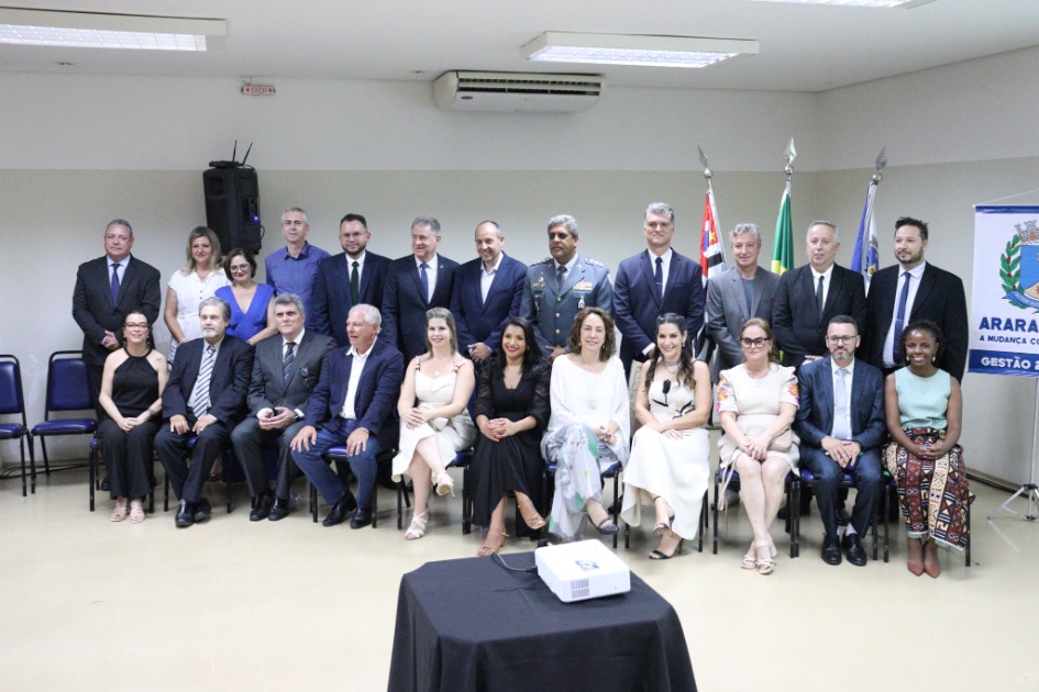 Prefeito Lapena empossa secretariado com foco em inovação e inclusão
