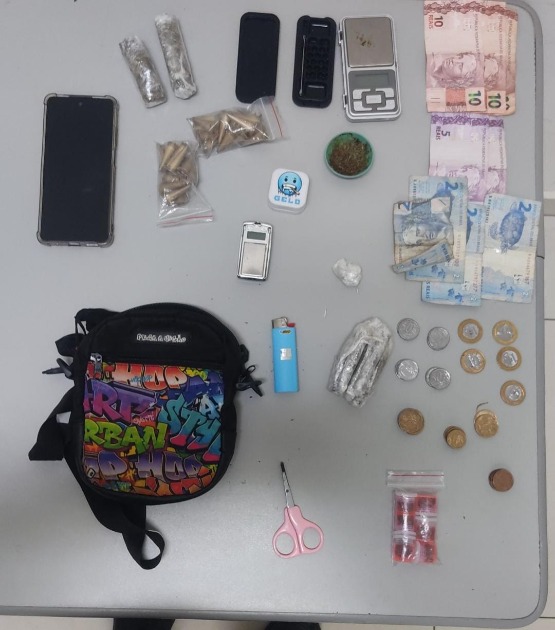 Homem é preso em flagrante por tráfico de drogas em condomínio de Araraquara