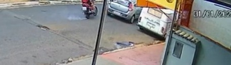 Exclusivo: Imagens mostram acidente grave na Vaz Filho