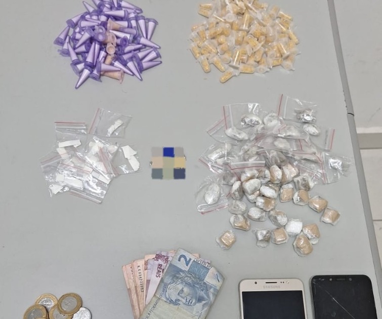 Polícia detém dupla por tráfico em Araraquara; um dos suspeitos era menor de idade