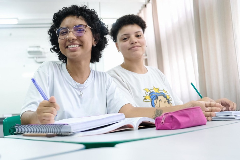Cursos de idiomas: alunos da rede estadual podem se matricular para o 2º semestre; veja os cursos em Araraquara