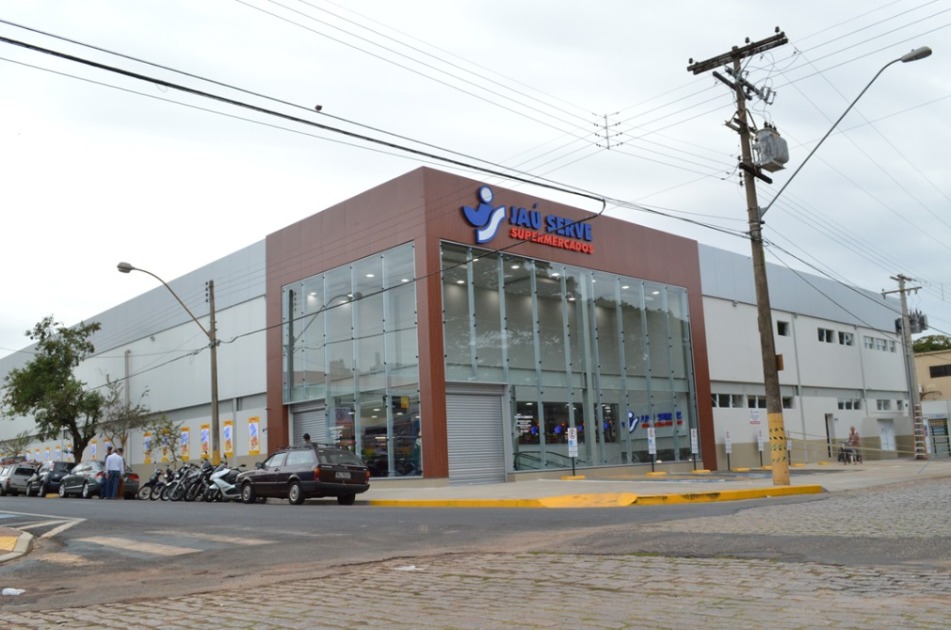 Supermercado abre vagas de emprego em Araraquara sem exigência de experiência