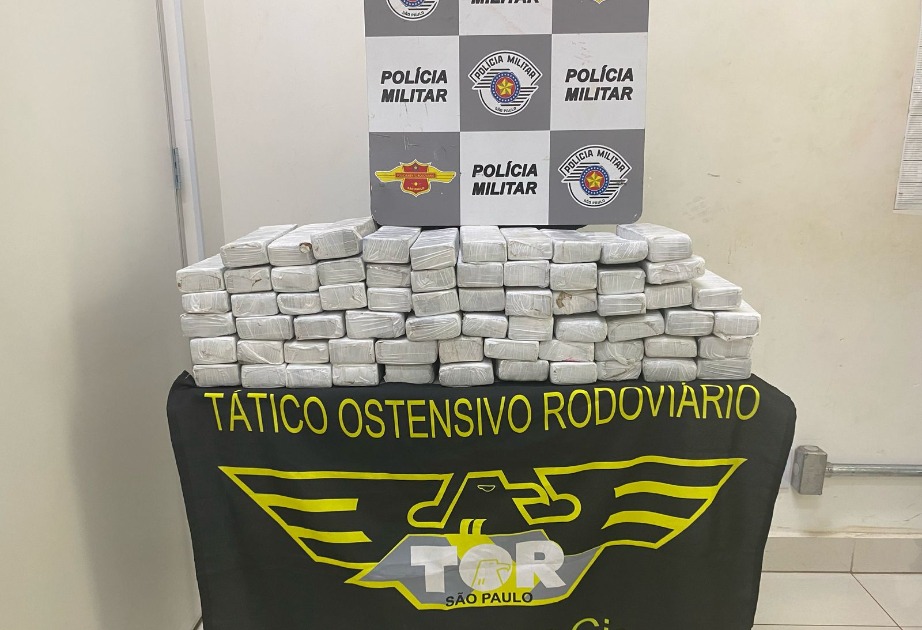 Instalador é preso pelo TOR com 66 tijolos de maconha na SP-310 em Araraquara