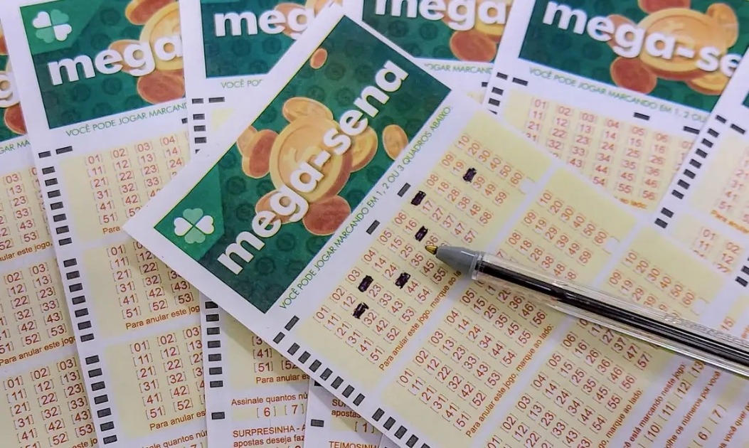 Apostadores de Américo e Matão acertam a quadra da Mega-Sena; prêmio principal acumula