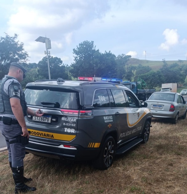 Idoso condenado a mais de 4 anos por tráfico de drogas é preso pelo TOR na SP-255 em Araraquara