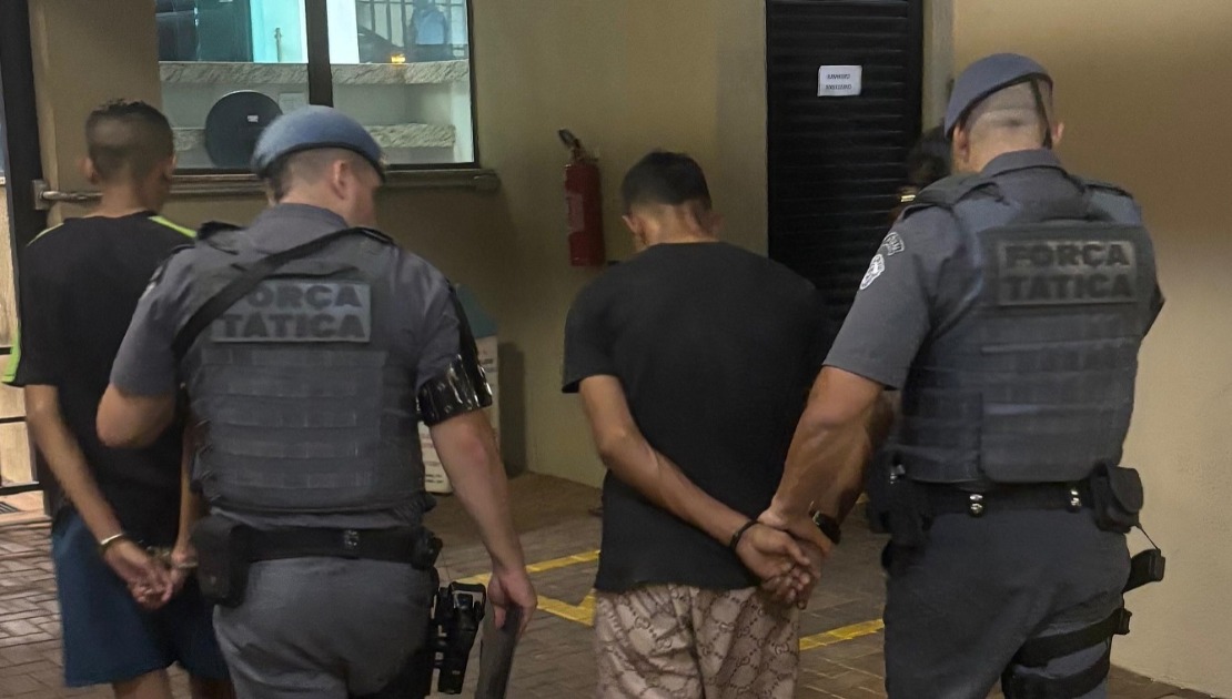 Polícia prende dois homens por tráfico de drogas em Araraquara