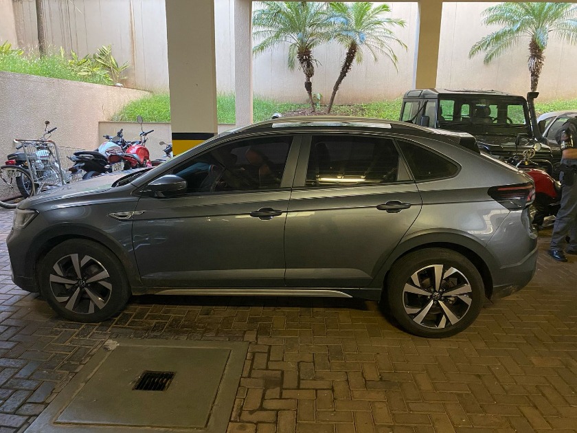 Força Tática prende dona de bar com carro roubado no Jardim Paraíso