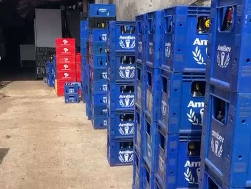 Dupla suspeita de desviar cargas de bebidas e fertilizantes é presa pelo DEIC em Araraquara