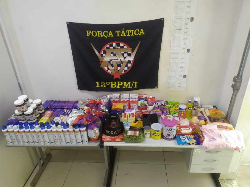 Casal é preso pela ROCAM com carro cheio de produtos furtados no Centro de Araraquara