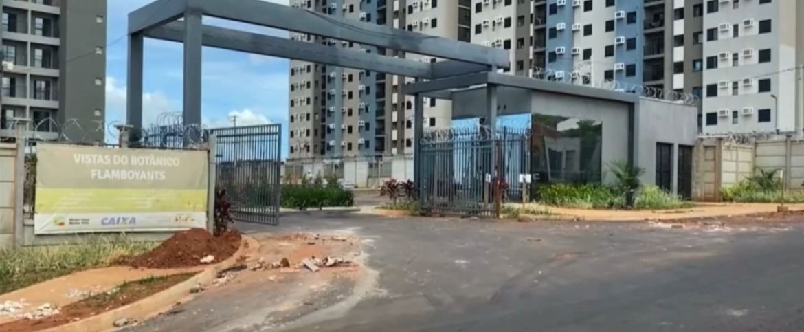Moradores denunciam construtora por entrega de prédio inacabado no Jardim Cambuy